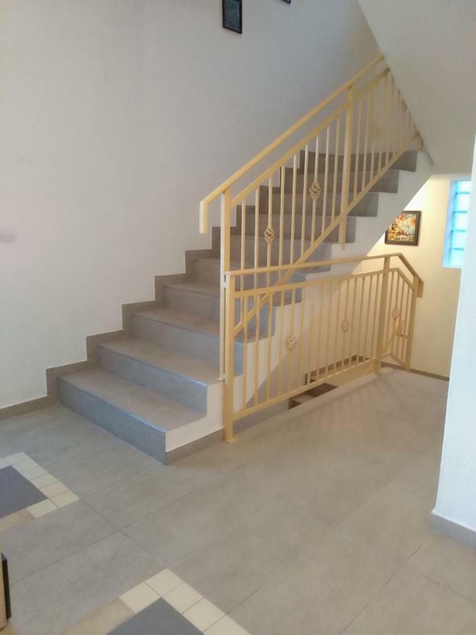 Apartmani Jovanovic Petrovac na moru Exterior foto